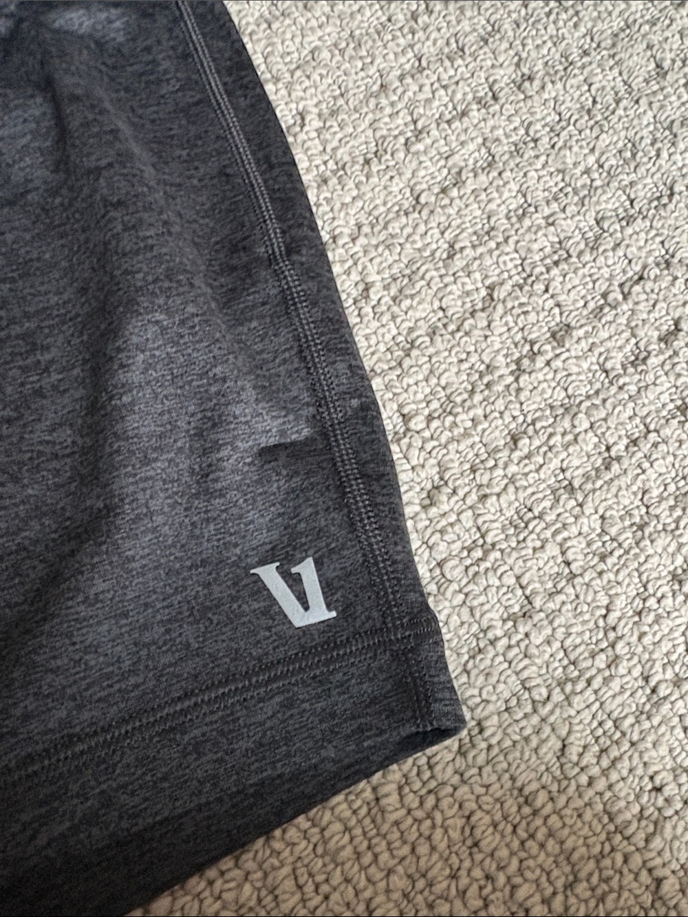 NWT Men’s Vuori Ponto Performance Shorts 7” - Size Large - Picture 3 of 7